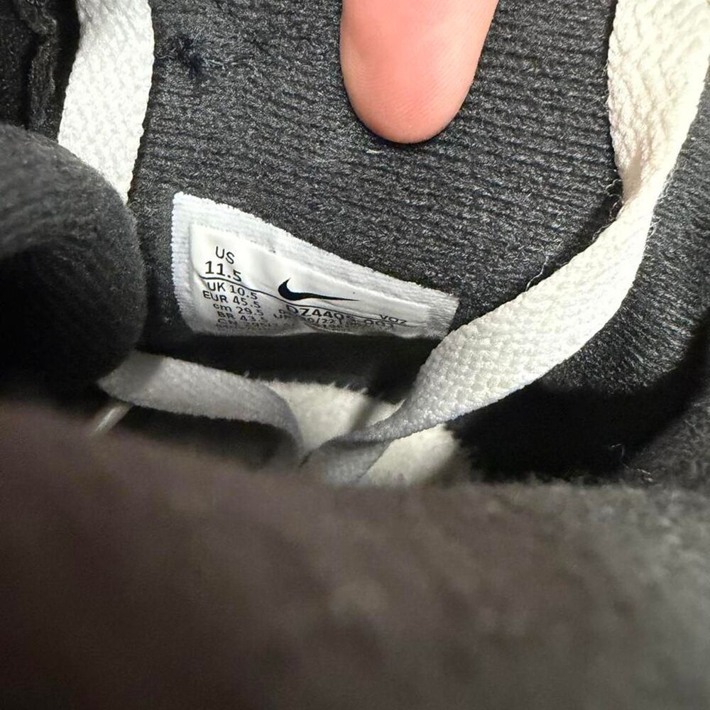 Nike Men's Black Trainers - Picture 6 of 8